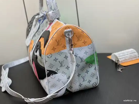 WIS 45 VUITTON KEEPALL  BANDOULIÈRE LOUIS 0503